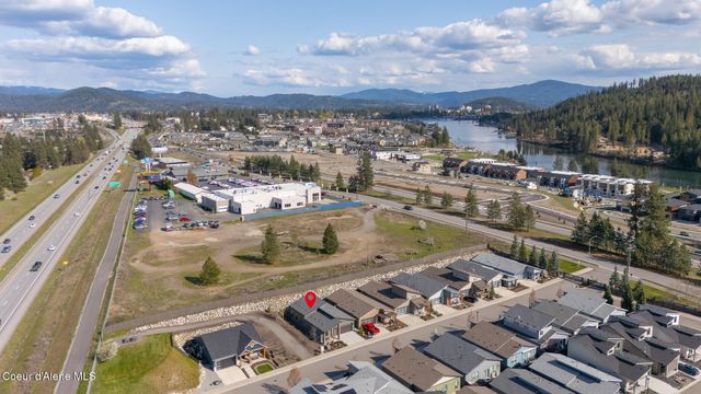 3306 N Ladalia DR, Coeur D'alene, ID 83814