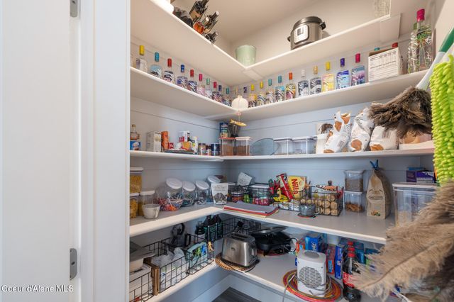 3306 N Ladalia DR, Coeur D'alene, ID 83814