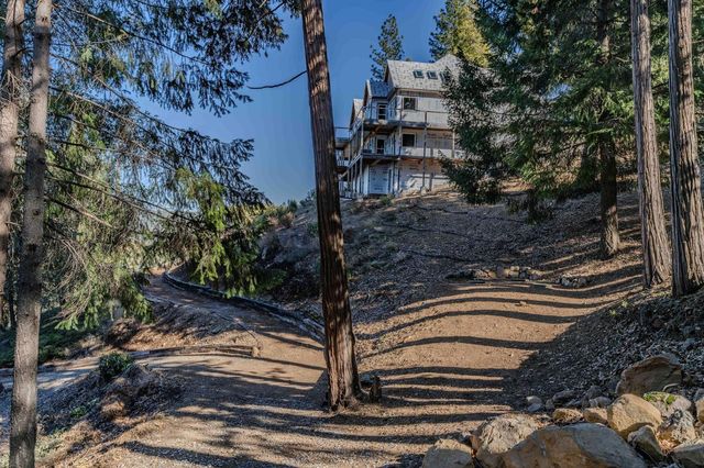 24985 Shake Ridge Rd, Volcano, CA 95689