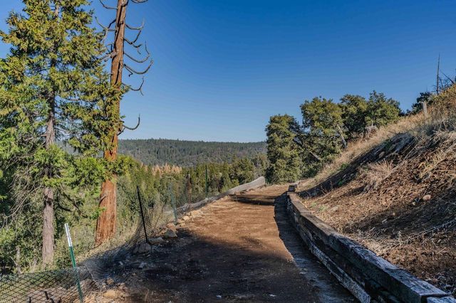 24985 Shake Ridge Rd, Volcano, CA 95689