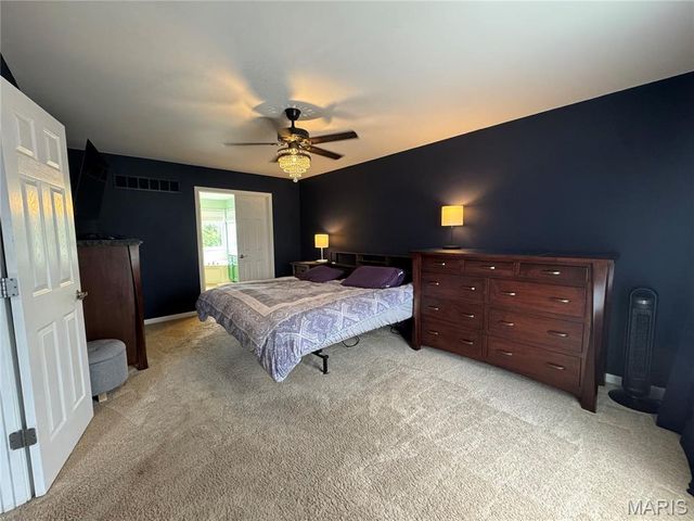 3594 Sky Hawk Drive, Shiloh, IL 62221