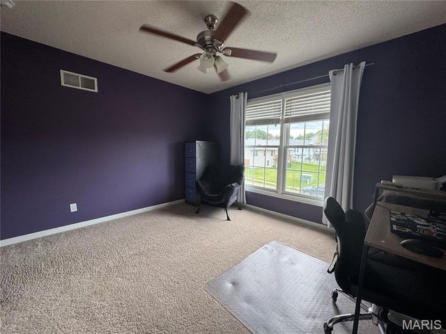 3594 Sky Hawk Drive, Shiloh, IL 62221
