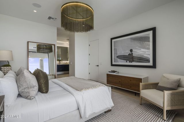 37200 N Cave Creek Road 2120, Scottsdale, AZ 85262