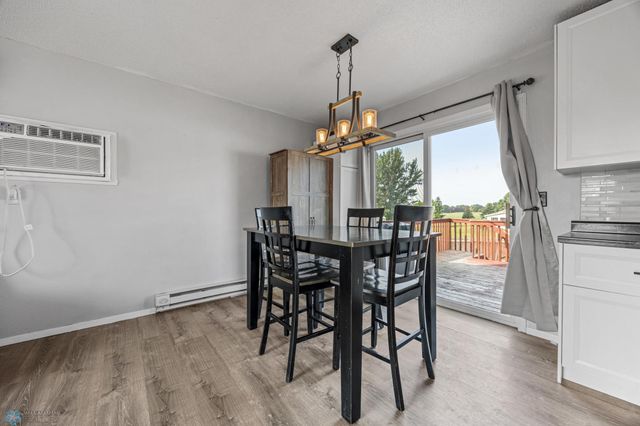 3437 39th Street S, Moorhead, MN 56560
