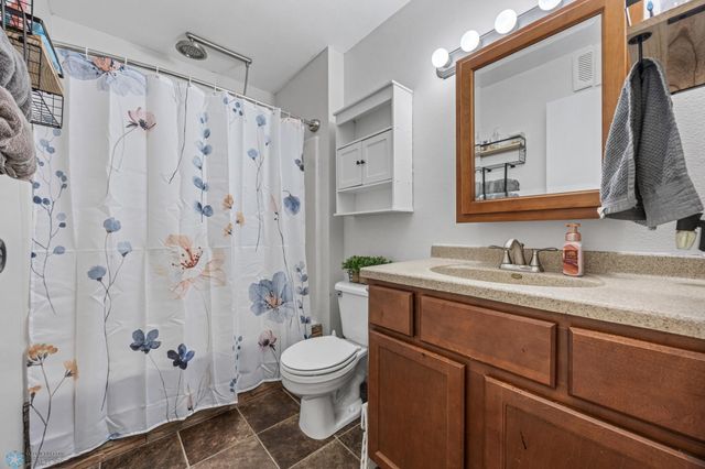 3437 39th Street S, Moorhead, MN 56560