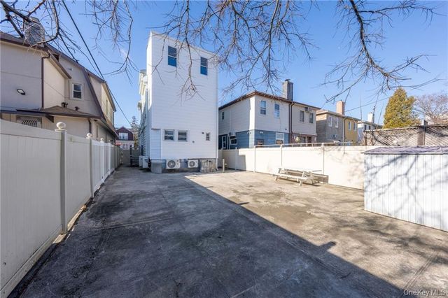 2225 E 21st Street, Brooklyn, NY 11229