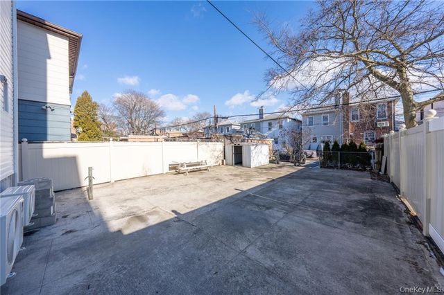 2225 E 21st Street, Brooklyn, NY 11229