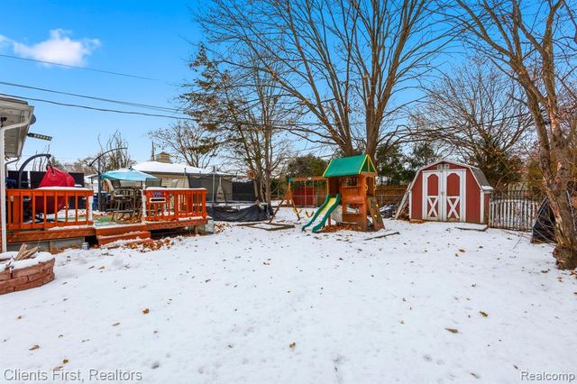 29337 Roan Drive, Warren, MI 48093