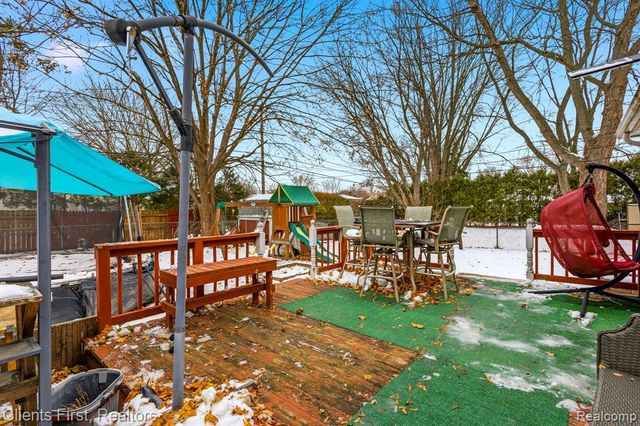 29337 Roan Drive, Warren, MI 48093