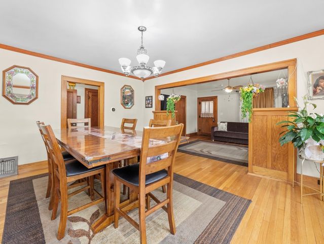 640 2nd Street, Crete, IL 60417