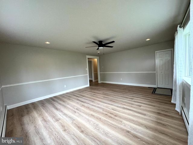 312 SUMMER AVE, Horsham, PA 19044