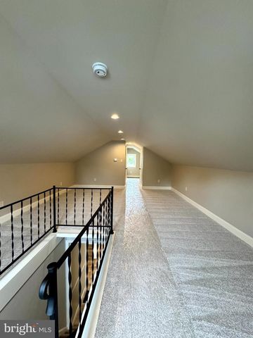 312 SUMMER AVE, Horsham, PA 19044