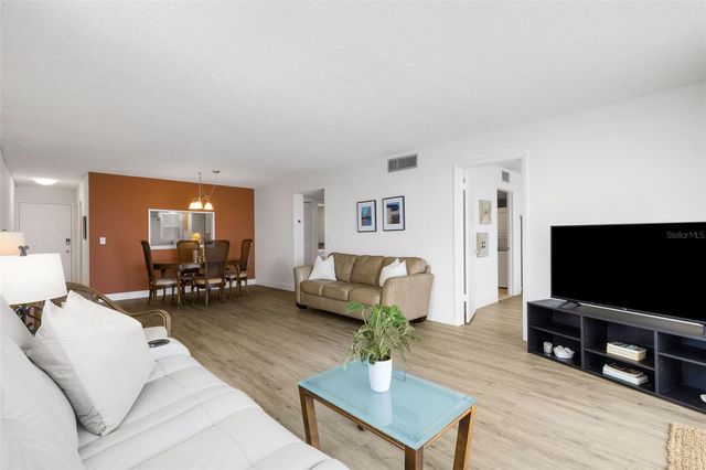 7665 SUN ISLAND DRIVE S 407, South Pasadena, FL 33707