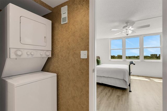 7665 SUN ISLAND DRIVE S 407, South Pasadena, FL 33707
