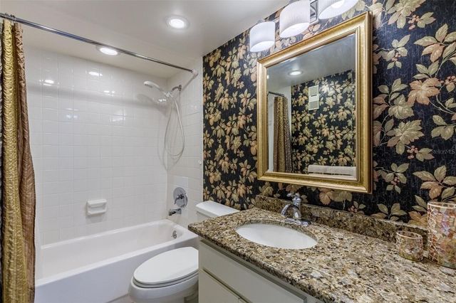 7665 SUN ISLAND DRIVE S 407, South Pasadena, FL 33707
