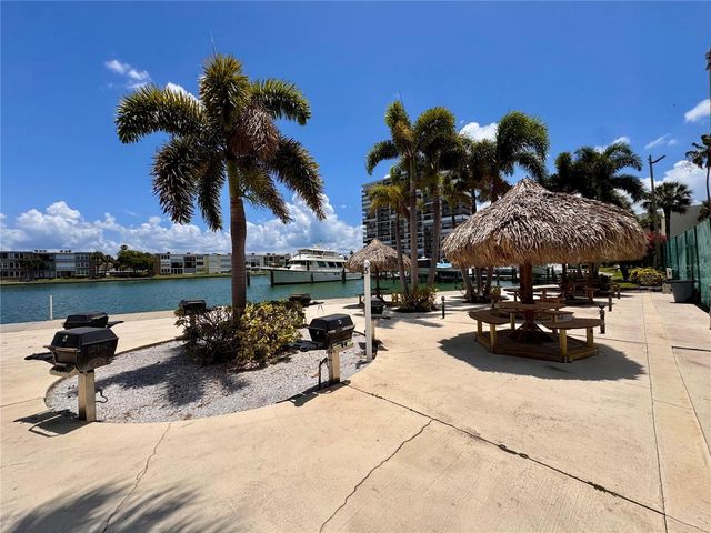 7665 SUN ISLAND DRIVE S 407, South Pasadena, FL 33707
