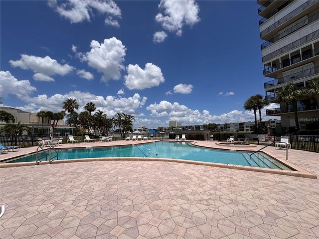 7665 SUN ISLAND DRIVE S 407, South Pasadena, FL 33707