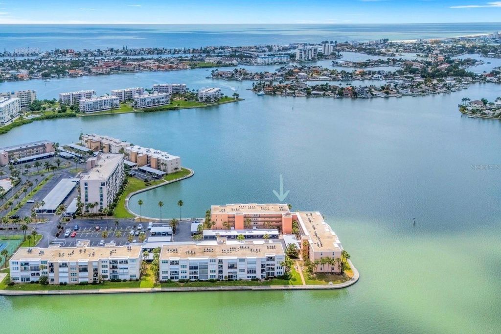 7665 SUN ISLAND DRIVE S 407, South Pasadena, FL 33707