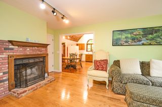 581 Oxford Road, Oxford, CT 06478