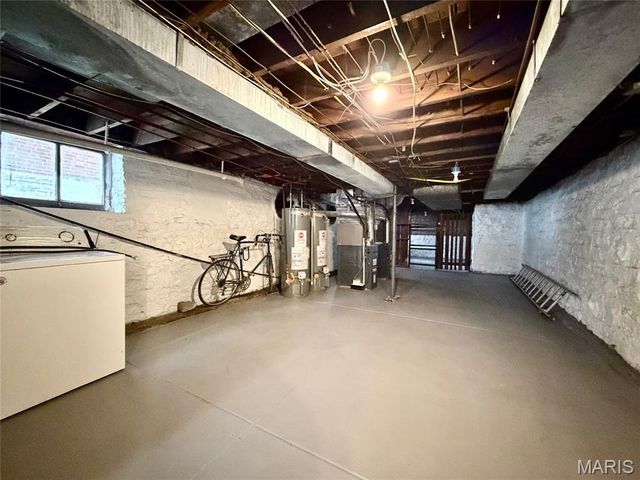 4626 Shenandoah Avenue, St Louis, MO 63110