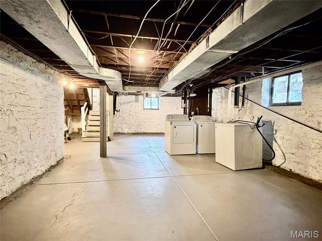 4626 Shenandoah Avenue, St Louis, MO 63110
