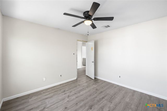 8010 Chestnut Gate Drive, Converse, TX 78109