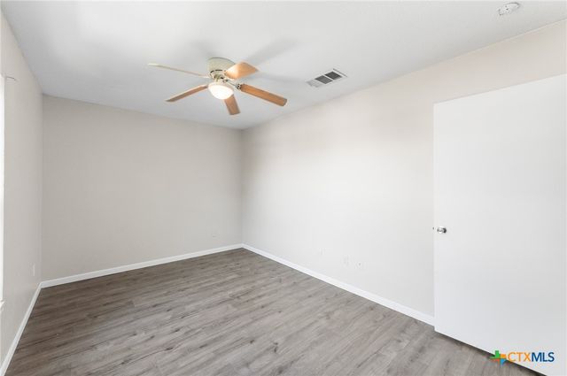 8010 Chestnut Gate Drive, Converse, TX 78109