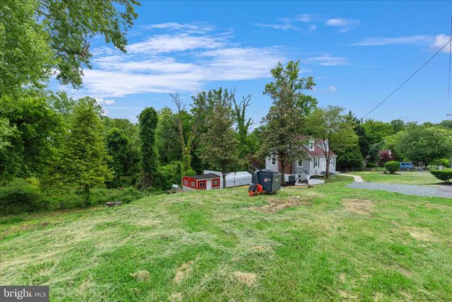 711 WOODLAND DR, Baltimore, MD 21227