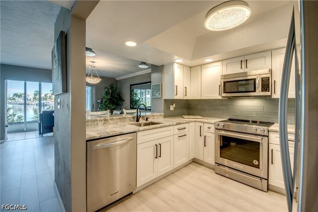 1941 Beach PKWY 111, Cape Coral, FL 33904
