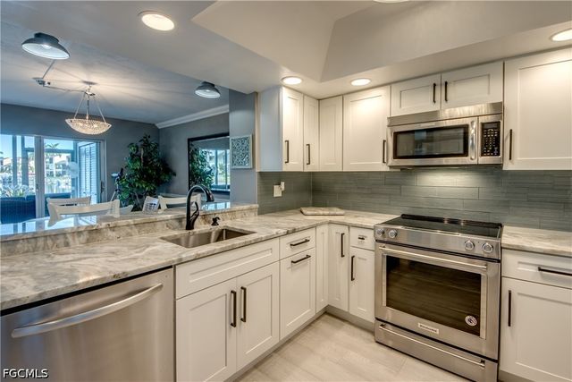 1941 Beach PKWY 111, Cape Coral, FL 33904