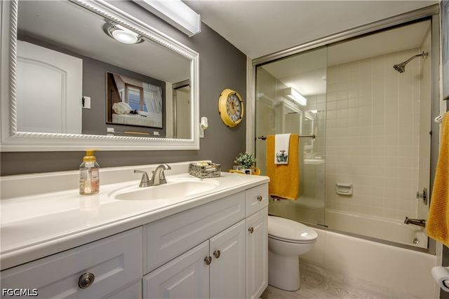 1941 Beach PKWY 111, Cape Coral, FL 33904