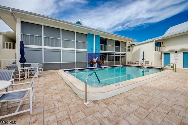 1941 Beach PKWY 111, Cape Coral, FL 33904