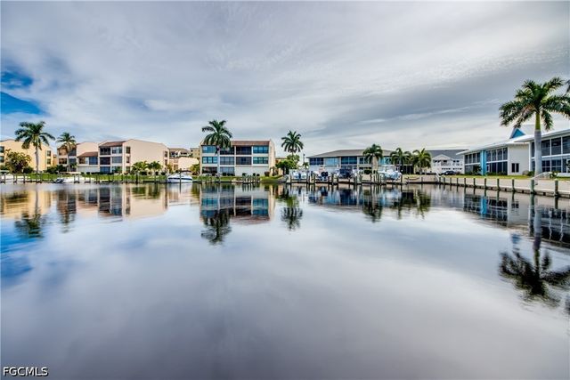 1941 Beach PKWY 111, Cape Coral, FL 33904