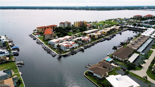 1941 Beach PKWY 111, Cape Coral, FL 33904