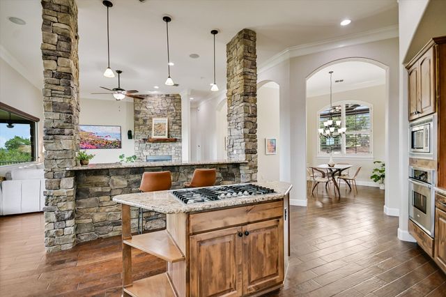4408 Blacksmith CV, Spicewood, TX 78669