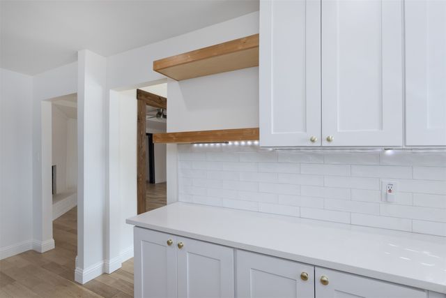 1913 E Branch Hollow Drive, Carrollton, TX 75007