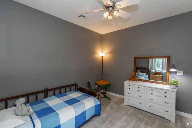 933 Highland Ridge Drive, Manhattan, KS 66503