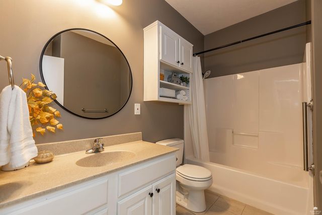 933 Highland Ridge Drive, Manhattan, KS 66503