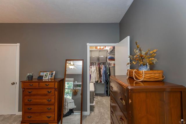 933 Highland Ridge Drive, Manhattan, KS 66503