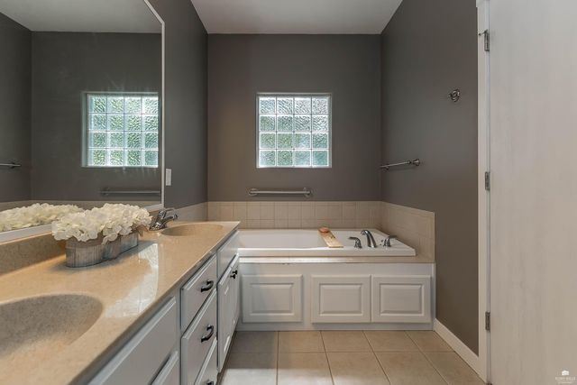 933 Highland Ridge Drive, Manhattan, KS 66503