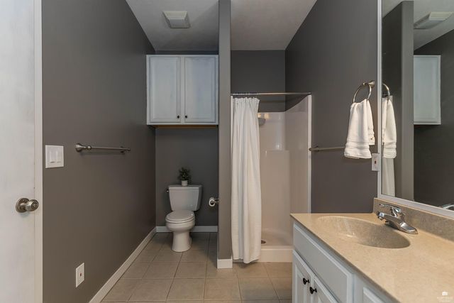 933 Highland Ridge Drive, Manhattan, KS 66503