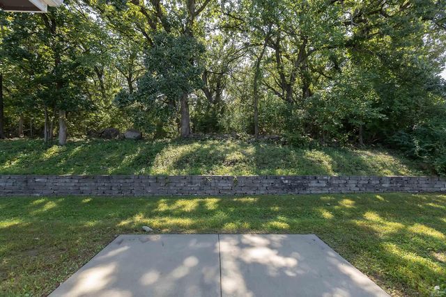 933 Highland Ridge Drive, Manhattan, KS 66503