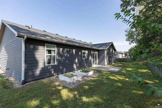 933 Highland Ridge Drive, Manhattan, KS 66503