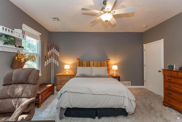 933 Highland Ridge Drive, Manhattan, KS 66503