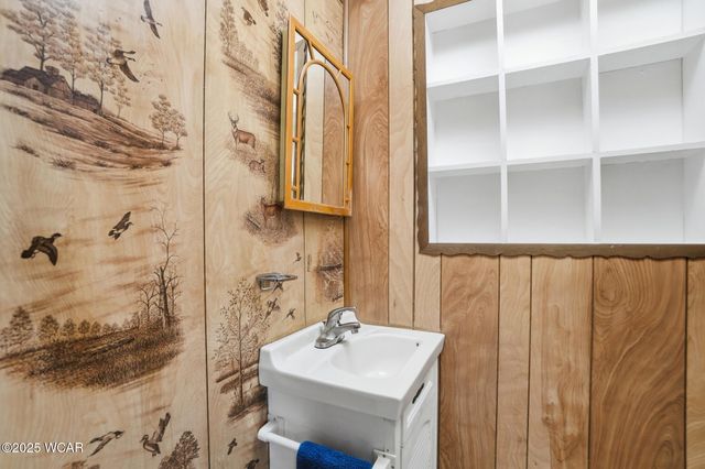 1541 Oakland Parkway, Lima, OH 45805