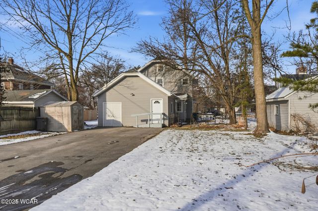 1541 Oakland Parkway, Lima, OH 45805