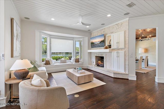 301 ROSCOE Boulevard S, Ponte Vedra Beach, FL 32082