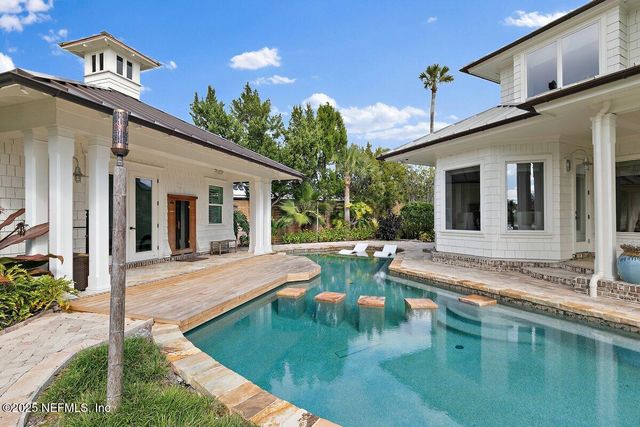 301 ROSCOE Boulevard S, Ponte Vedra Beach, FL 32082