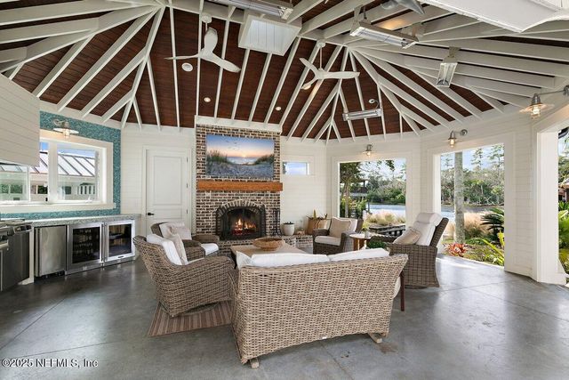 301 ROSCOE Boulevard S, Ponte Vedra Beach, FL 32082