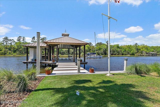 301 ROSCOE Boulevard S, Ponte Vedra Beach, FL 32082